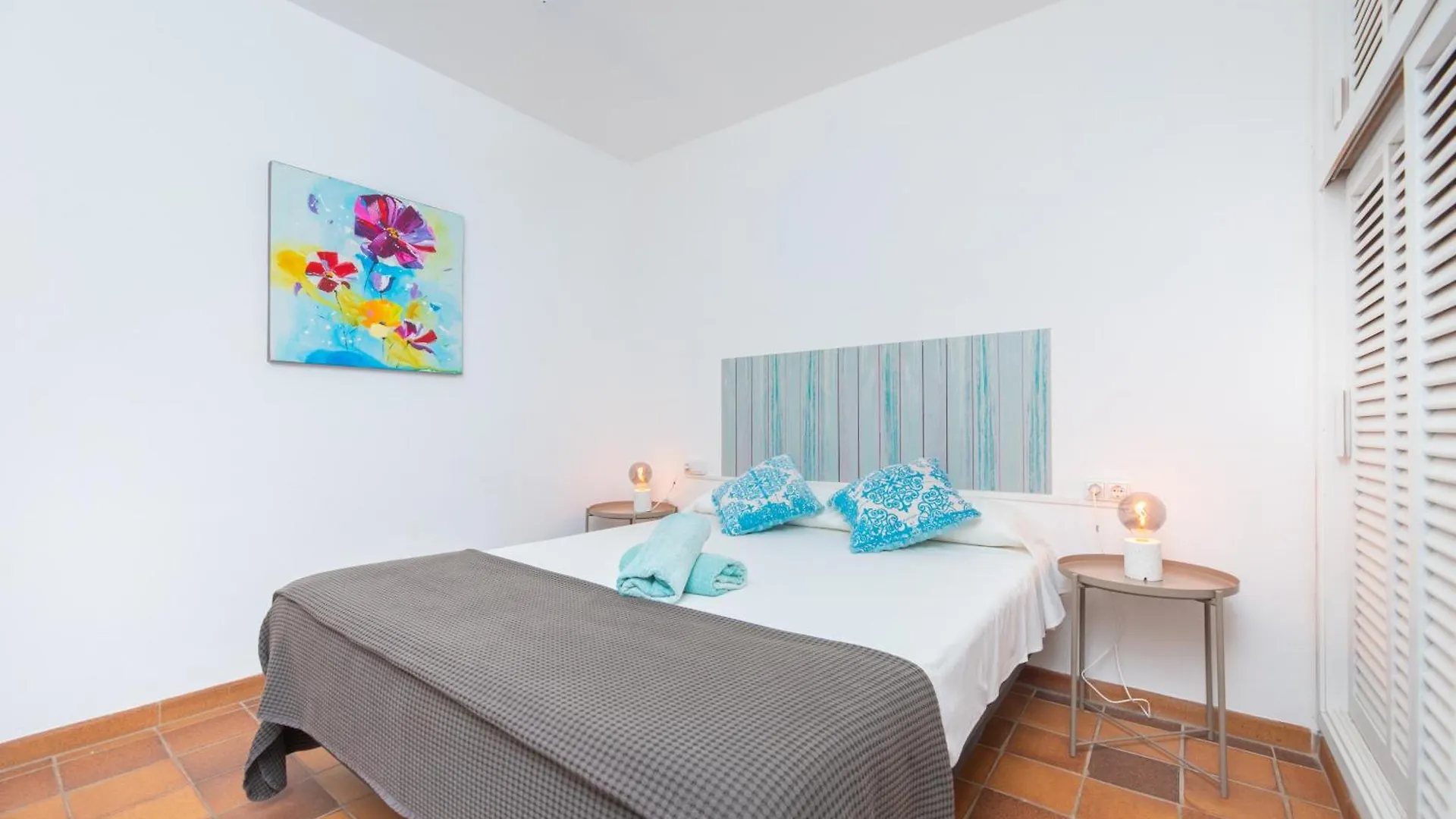 Villa Cap Martinet Talamanca 0*, 塔拉曼卡